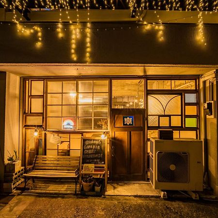 Artbar & Guesthouse Ennova Atami  Eksteriør billede
