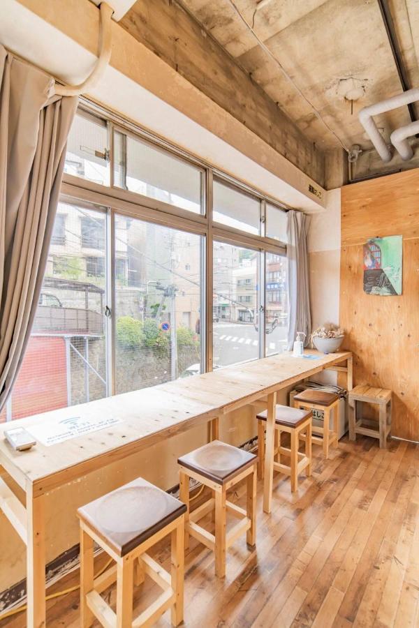 Artbar & Guesthouse Ennova Atami  Eksteriør billede