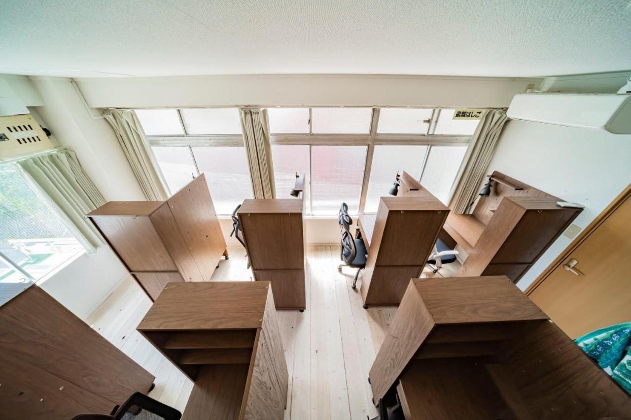 Artbar & Guesthouse Ennova Atami  Eksteriør billede
