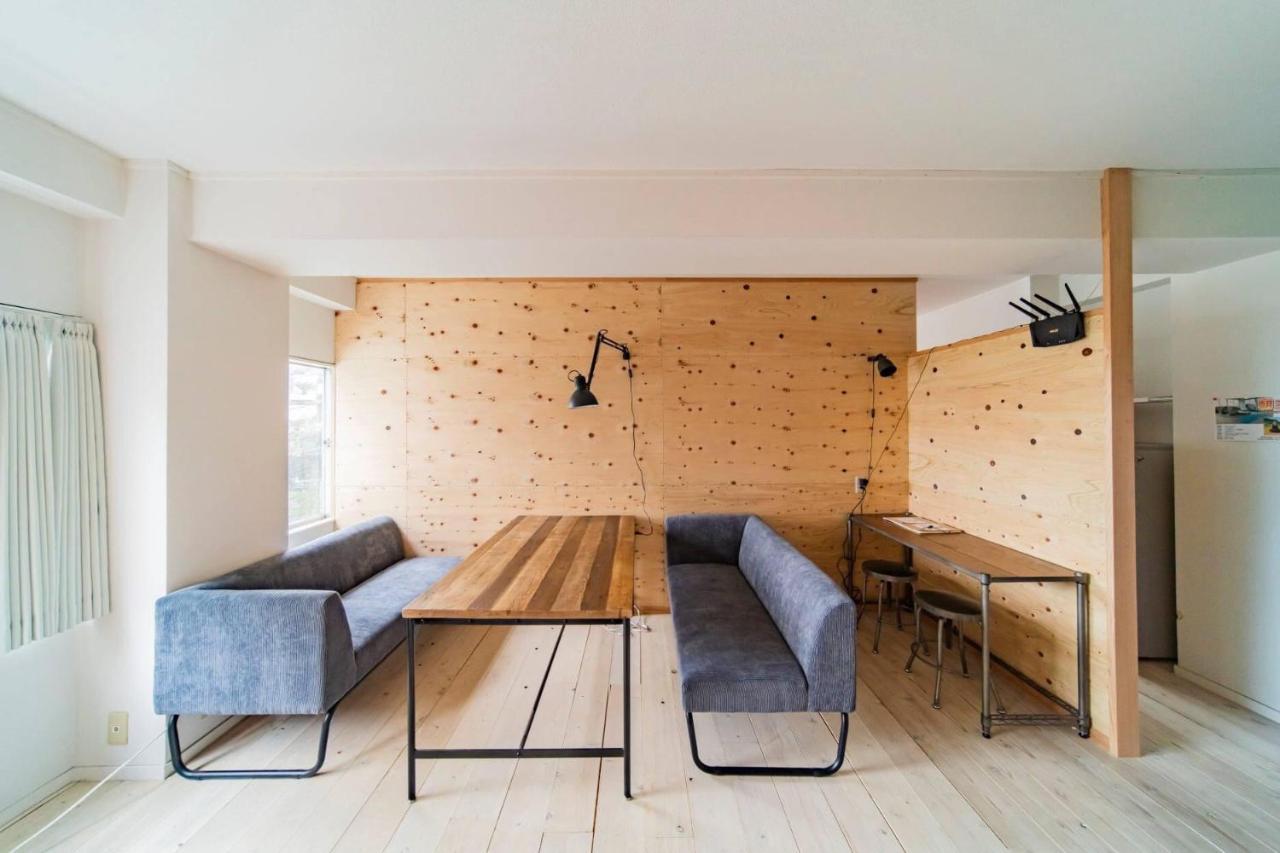 Artbar & Guesthouse Ennova Atami  Eksteriør billede
