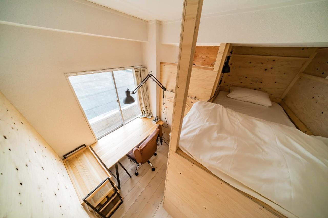 Artbar & Guesthouse Ennova Atami  Eksteriør billede