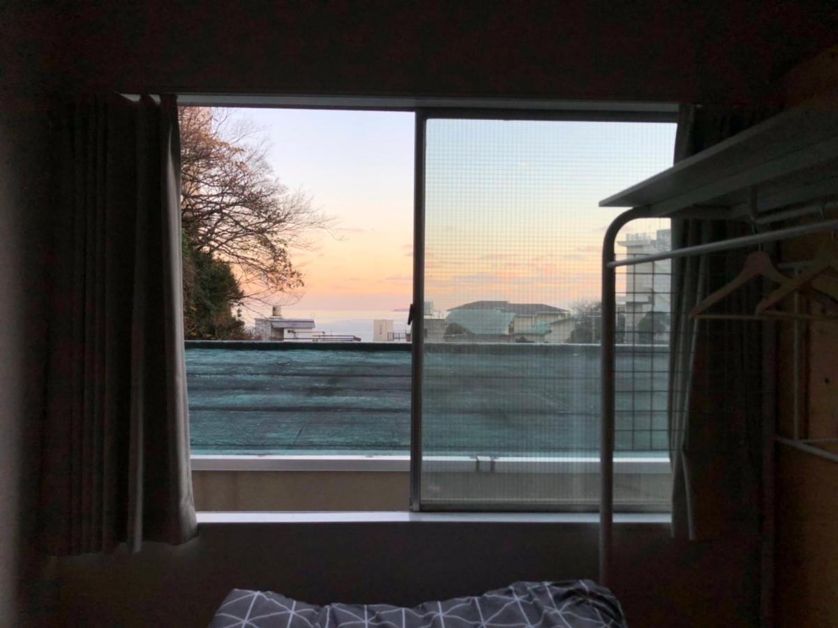 Artbar & Guesthouse Ennova Atami  Eksteriør billede