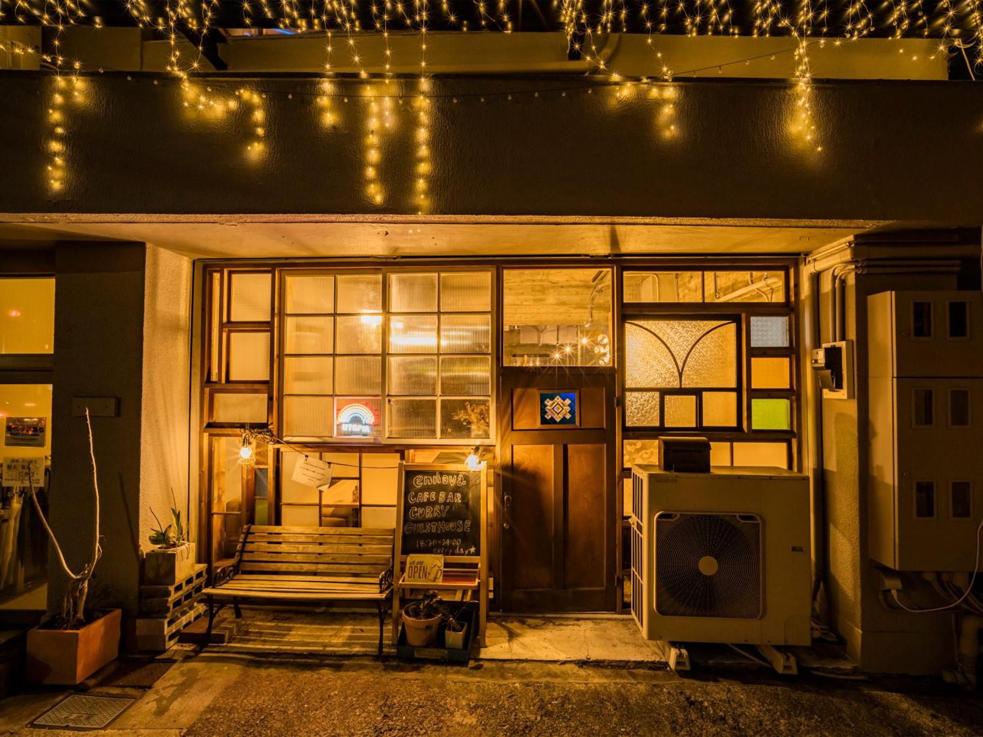 Artbar & Guesthouse Ennova Atami  Eksteriør billede